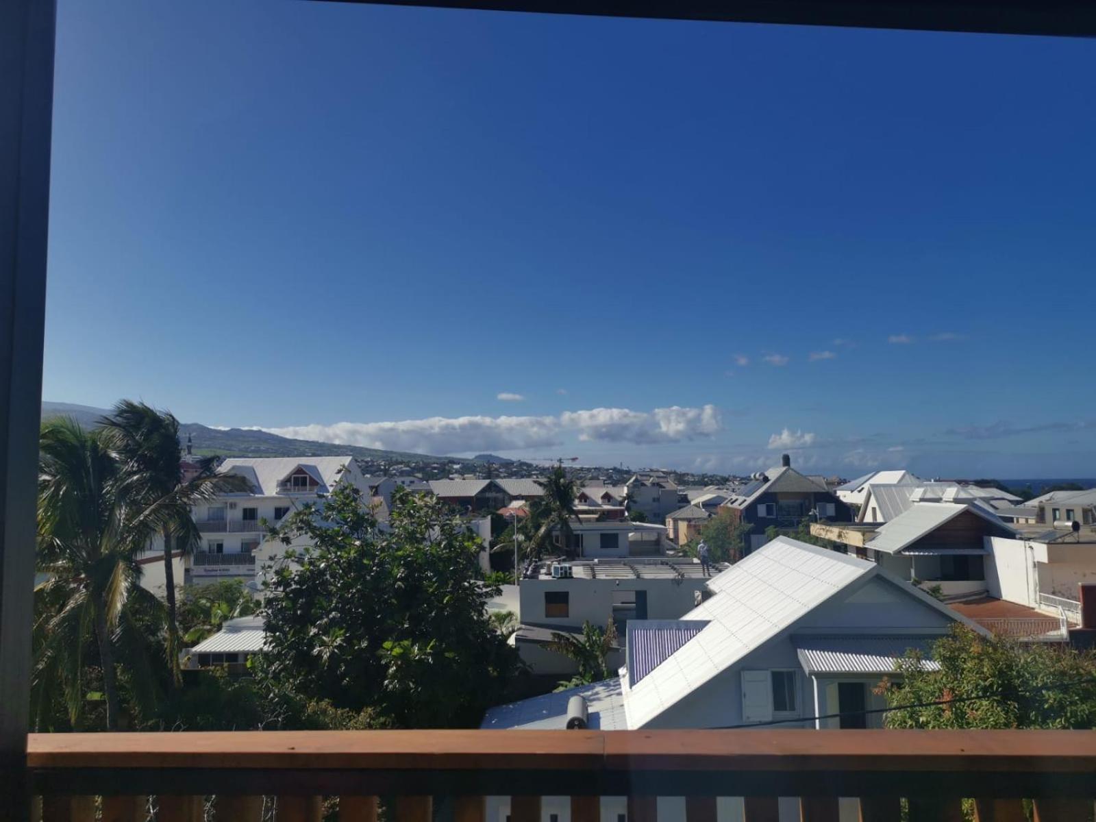 Tropical Suite - T2 Flamboyant - Saint-Pierre - 5Min De La Plage エクステリア 写真